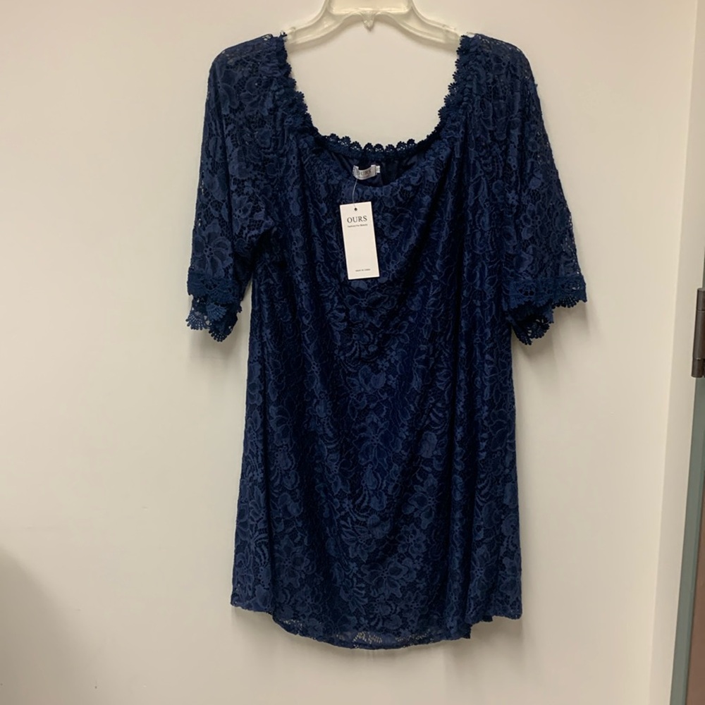 Ours lace dress